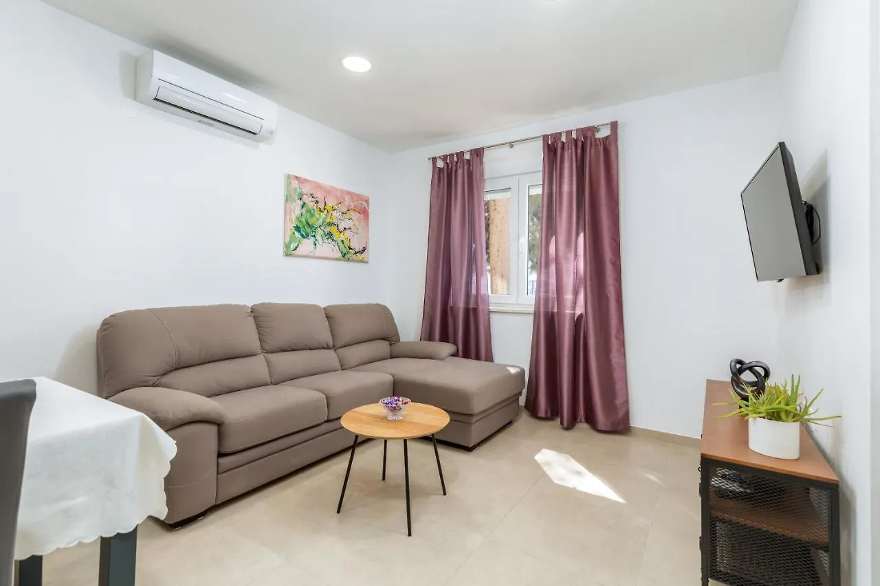 Apartment Lorilu Pula Croatia